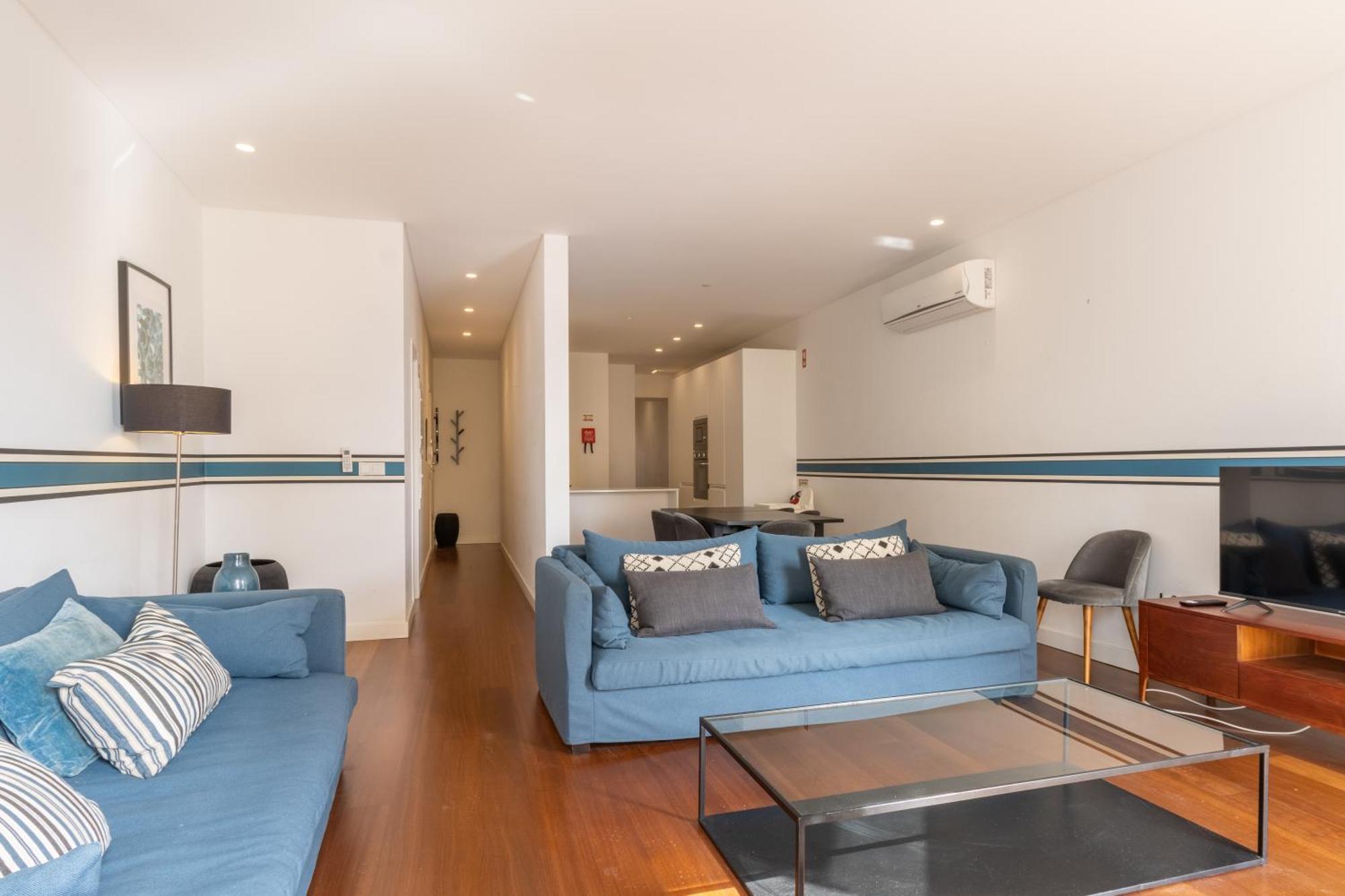 דירות ליסבון Modern 3Br, Terrace, Ac/Heating & Self Check-In מראה חיצוני תמונה