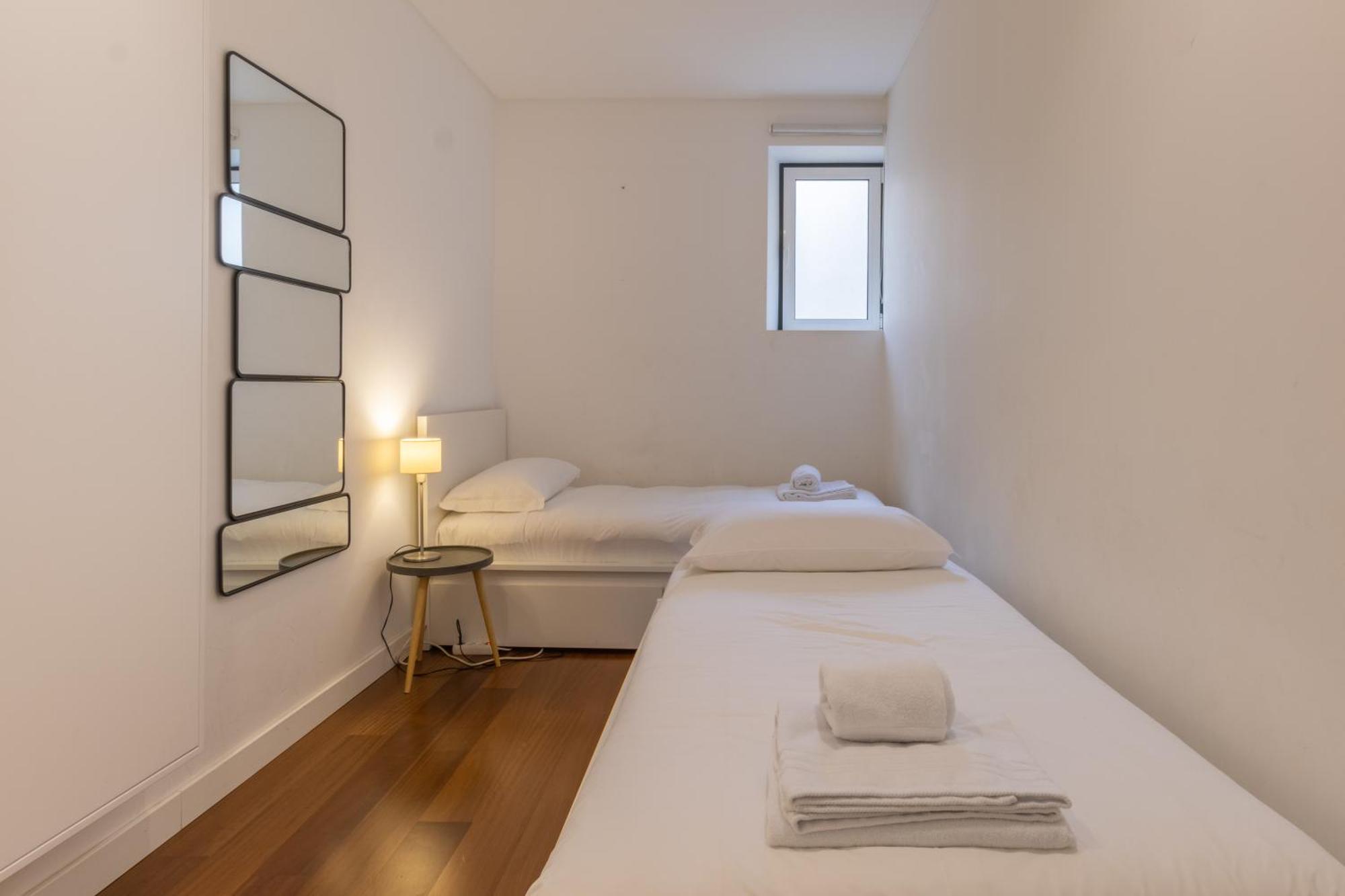 דירות ליסבון Modern 3Br, Terrace, Ac/Heating & Self Check-In מראה חיצוני תמונה