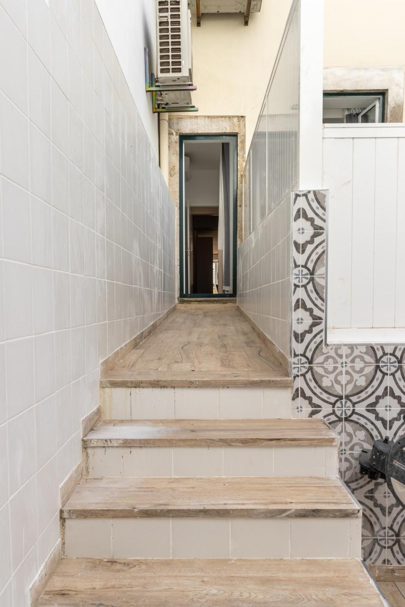 דירות ליסבון Modern 3Br, Terrace, Ac/Heating & Self Check-In מראה חיצוני תמונה